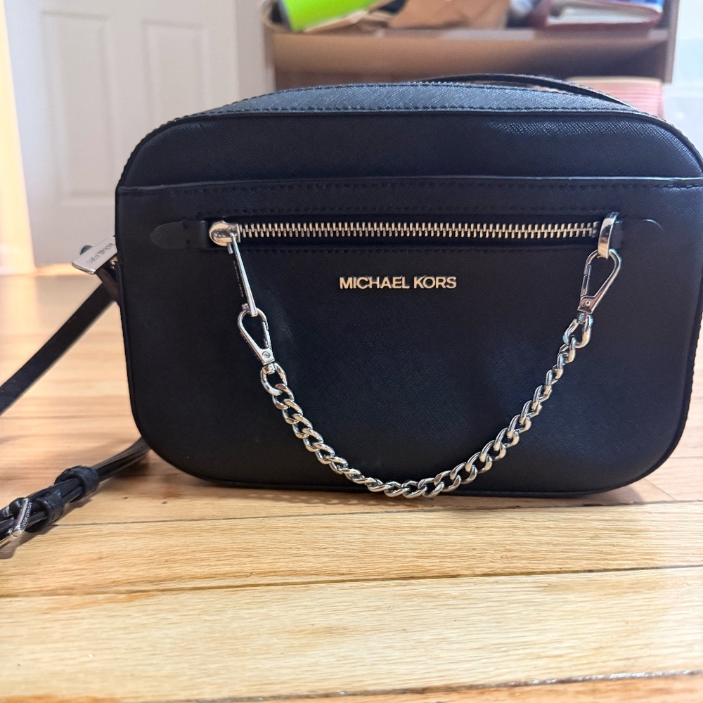 Michael Kors Jet Set Large Saffiano Leather Crossbody Bag